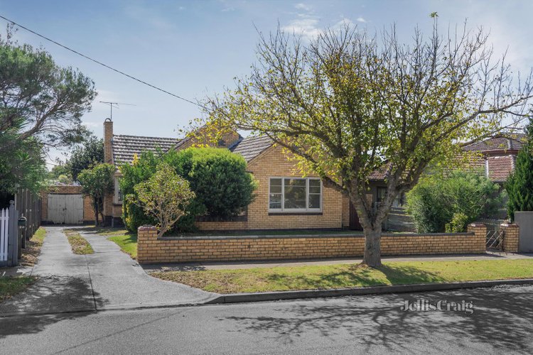 39 Strathmore Street Bentleigh 3204