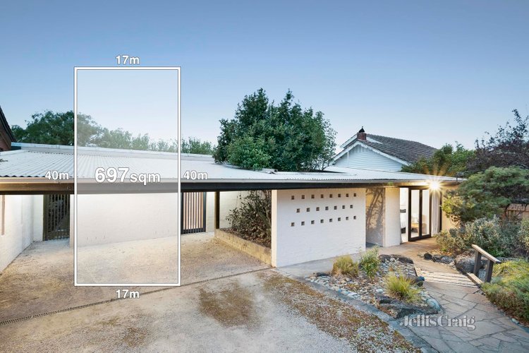 39 Uvadale Grove Kew 3101