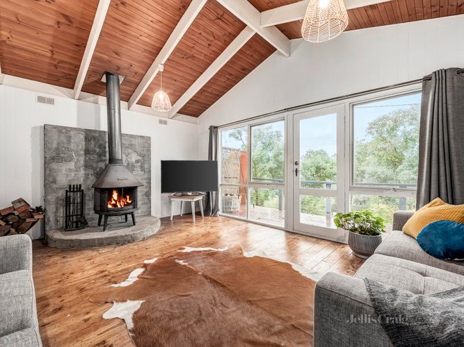 39 Valias Street North Warrandyte 3113