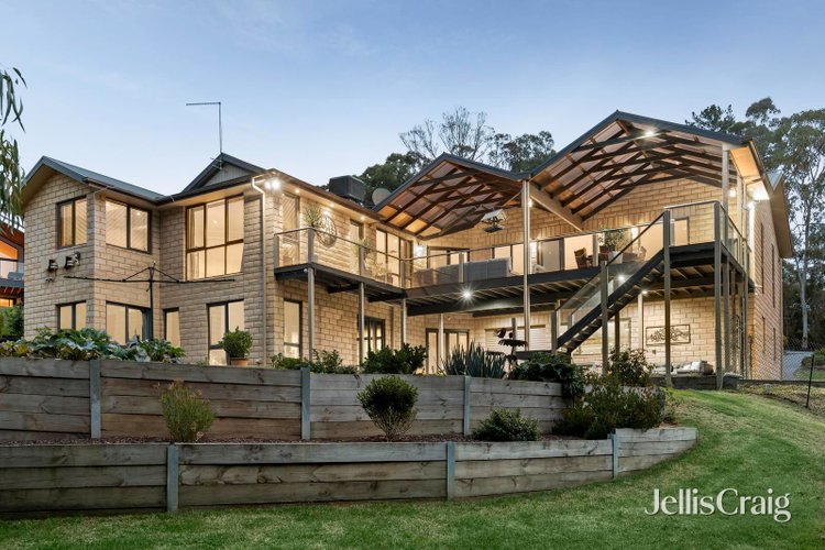 392 Old Warrandyte Road Ringwood North 3134