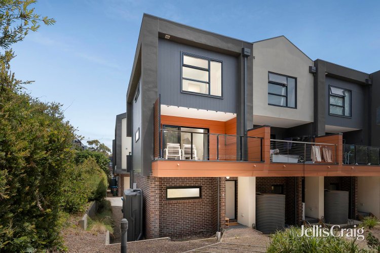 39 321 Wantirna Road Wantirna 3152