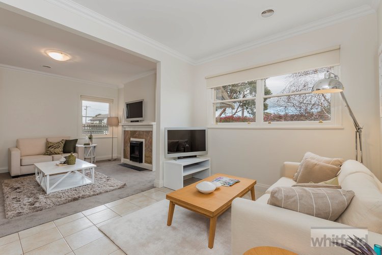 395 Shannon (cnr Vista Rd) Avenue, Newtown