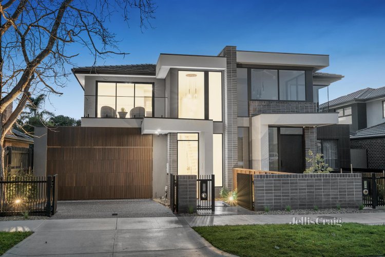 3B Woodstock Road Mount Waverley 3149