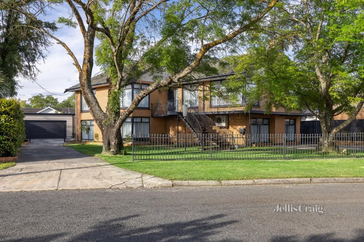 4 Almurta Street Alfredton 3350