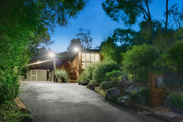 4 Amaroo Court Eltham 3095
