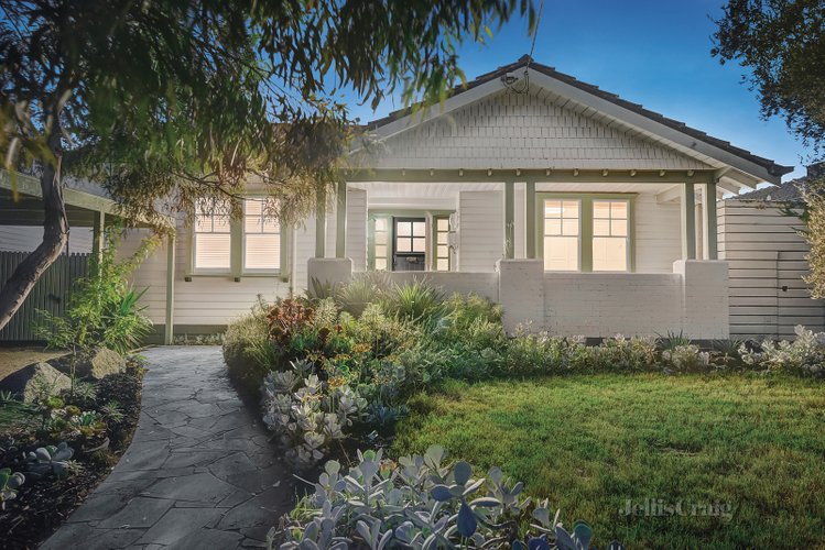 4 Amiens Street Hampton 3188