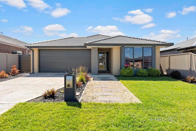 4 Anneke Way Winter Valley 3358
