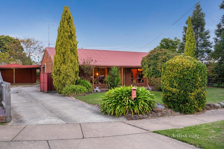 4 Bedggood Court Sebastopol 3356