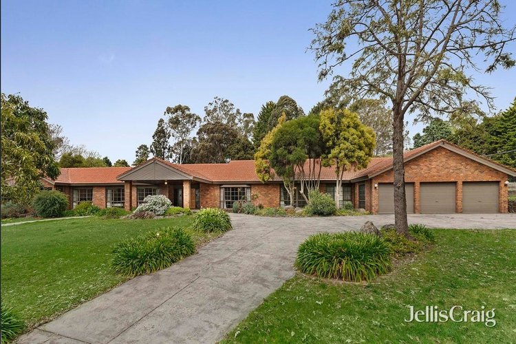 4 Berrima Road Donvale 3111