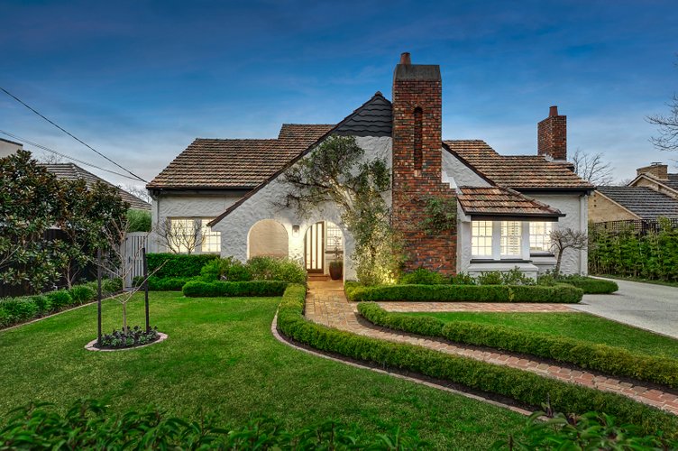 4 Black Street Mont Albert 3127