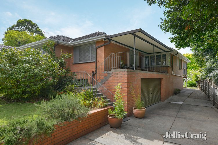 4 Bruce Court Ringwood East 3135
