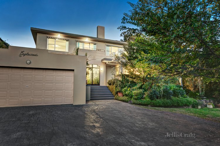 4 Burley Griffin Place Eaglemont 3084
