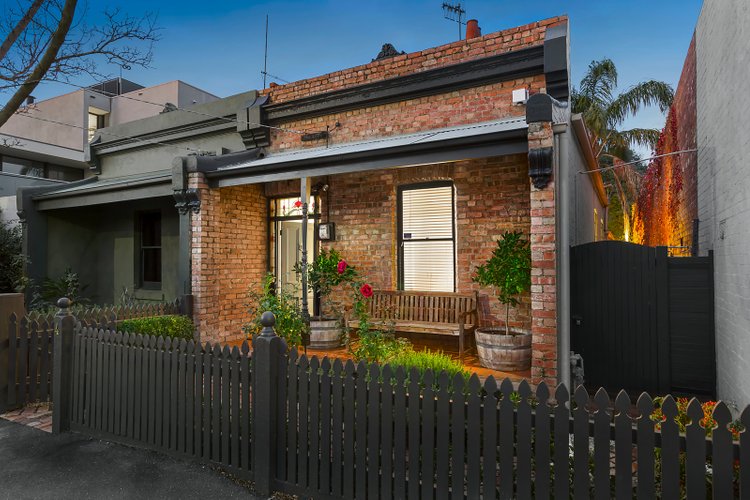 4 Burns Street Prahran 3181