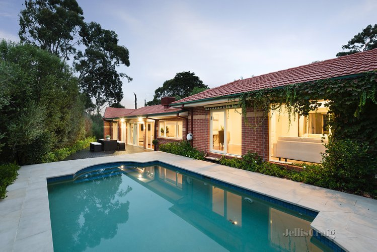 4 Bushland Court Eltham 3095