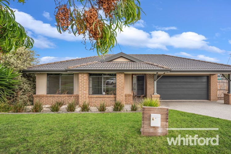 4 Cayley Place, Leopold