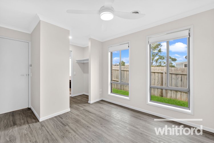 4 Cayley Place, Leopold