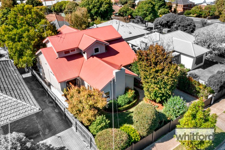 4 Central Avenue, Manifold Heights