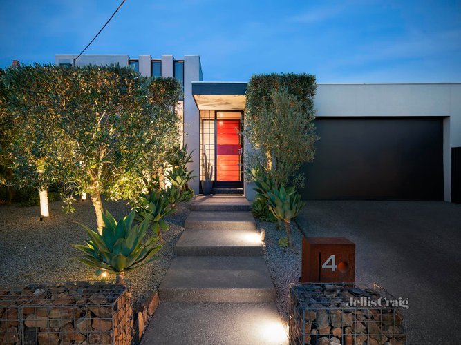4 Churchill Street Kew 3101