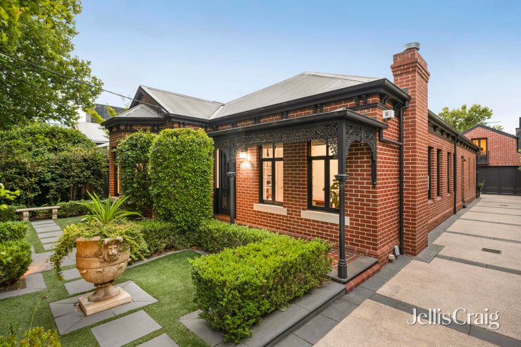 4 Daley Street Elwood 3184