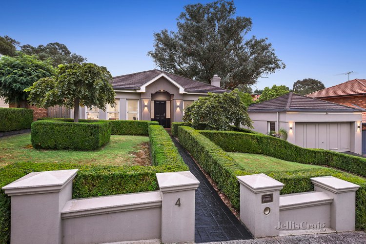 4 David Hockney Drive Diamond Creek 3089