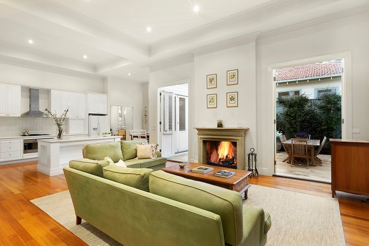 4 Denman Avenue Glen Iris 3146