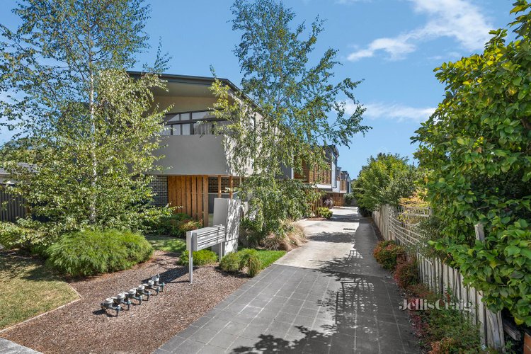 4 Dylan Close Lilydale 3140