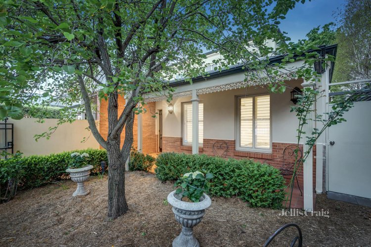 4 Egerton Road Armadale 3143