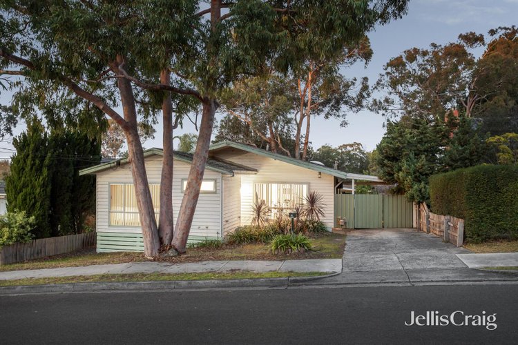4 Elsie Street Greensborough 3088