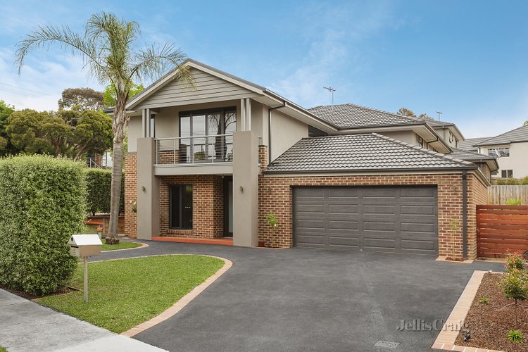 4 Endeavour Street Mitcham 3132