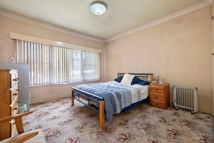 4 Enid Street, Bairnsdale