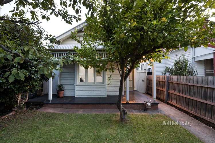 4 Fenwick Street Thornbury 3071