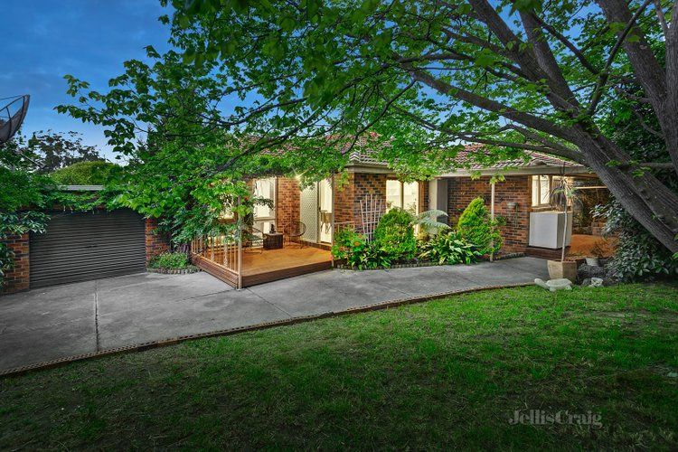 4 Finn Court Templestowe Lower 3107