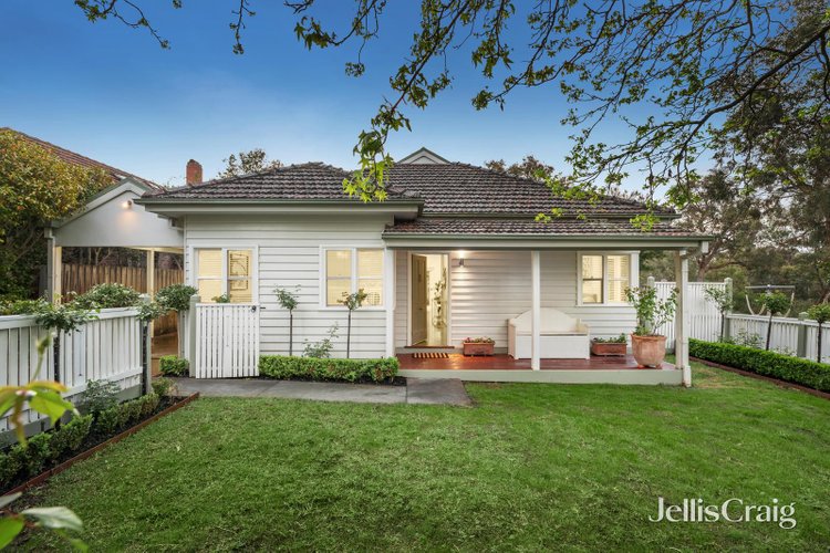 4 Francis Street Blackburn 3130