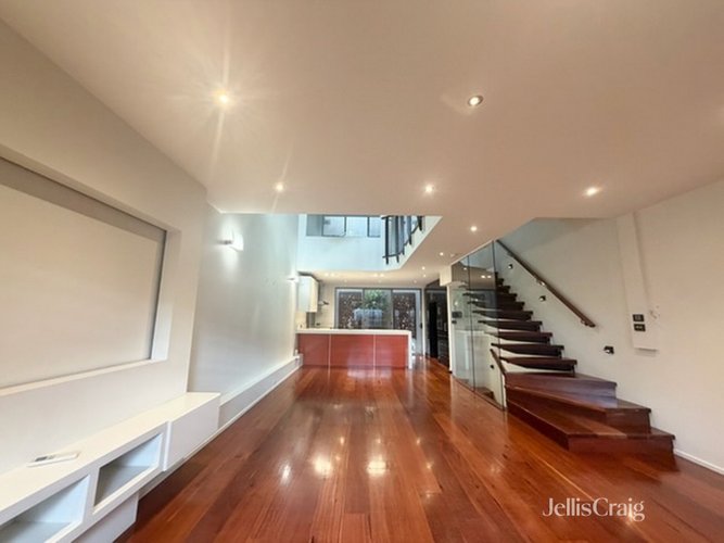4 Garryowen Lane Fitzroy 3065