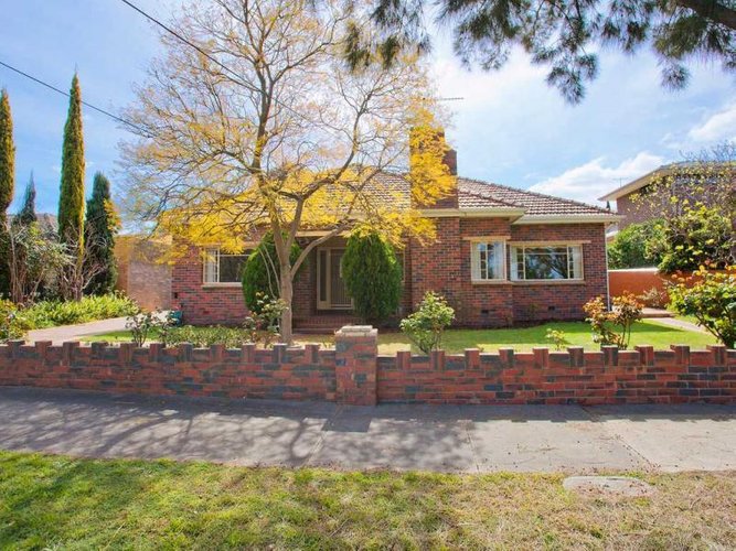 4 Glenbervie Road Strathmore 3041