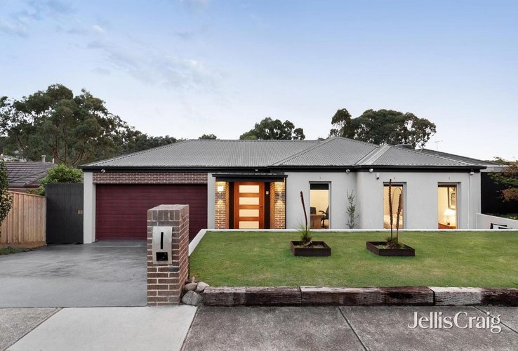 4 Goulburn Grove Yallambie 3085