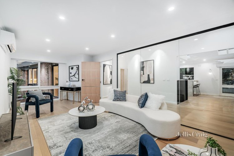 4 Groom Court Glen Waverley 3150