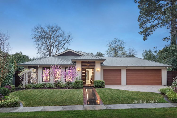 4 Gwenda Avenue Blackburn 3130