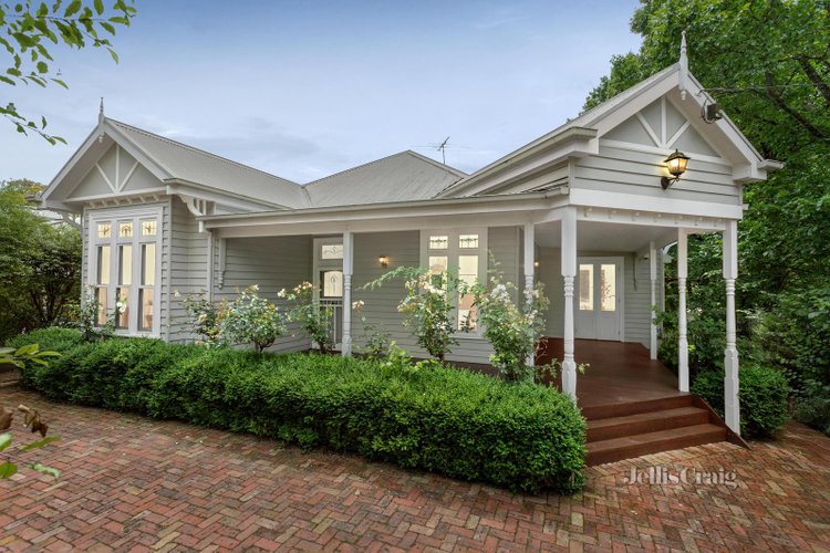 4 Haleys Gully Road Hurstbridge 3099