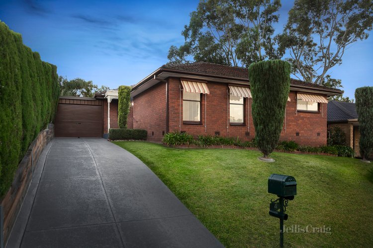 4 Halidon Close St Helena 3088