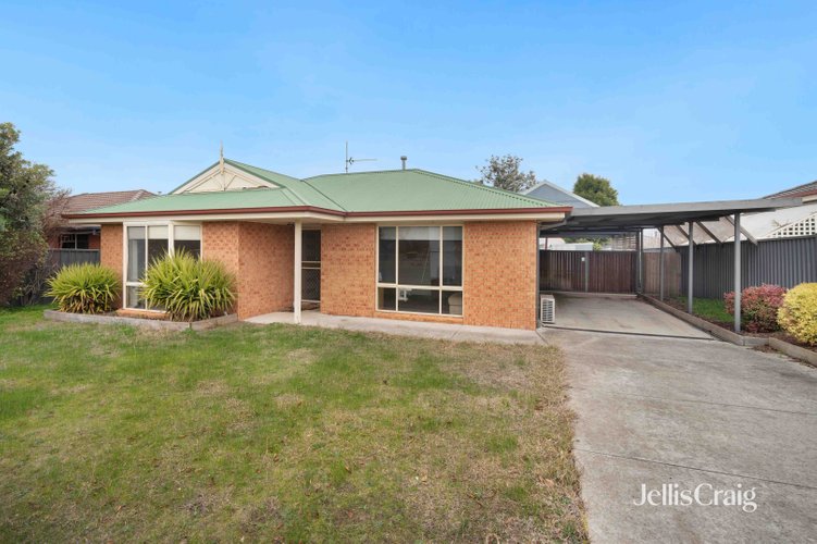 4 Hardy Court  Sebastopol 3356