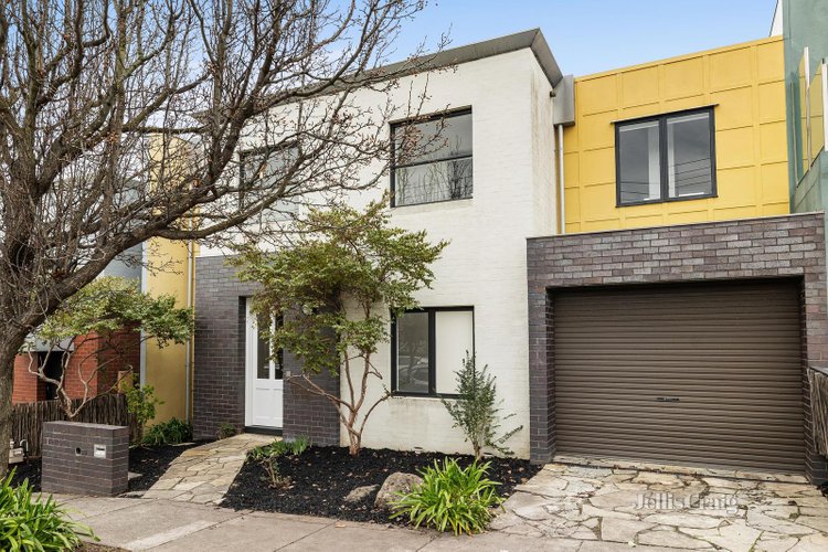 4 Hartington Street Kew 3101