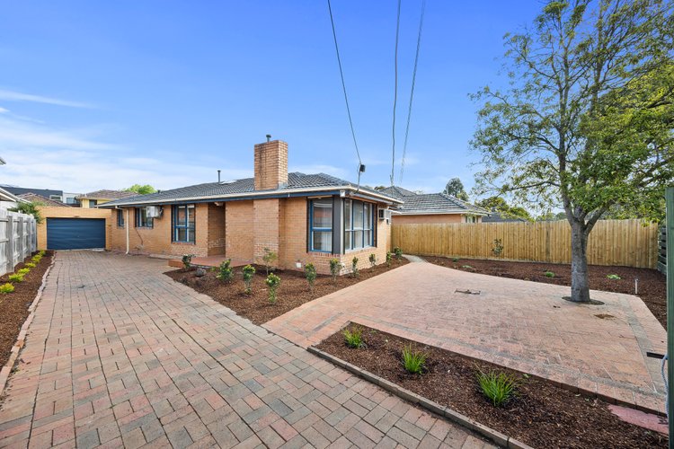 4 Henwood Street Forest Hill 3131