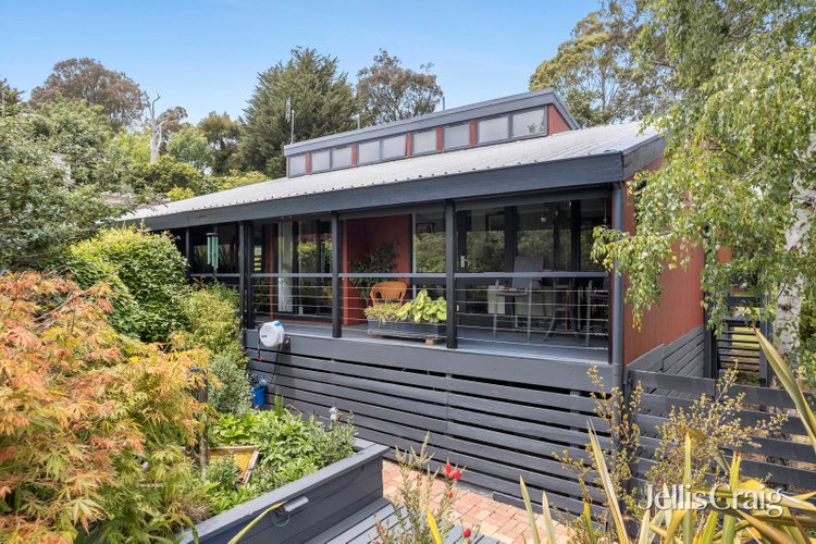 4 Heron Street Woodend 3442