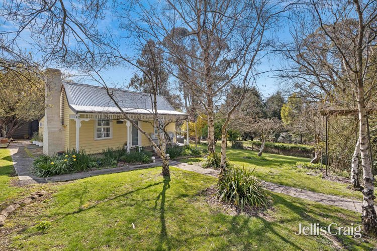 4 Hills Lane Sailors Hill 3461