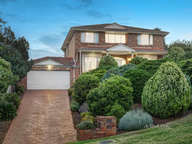 4 Hollyoak Rise Eltham North 3095