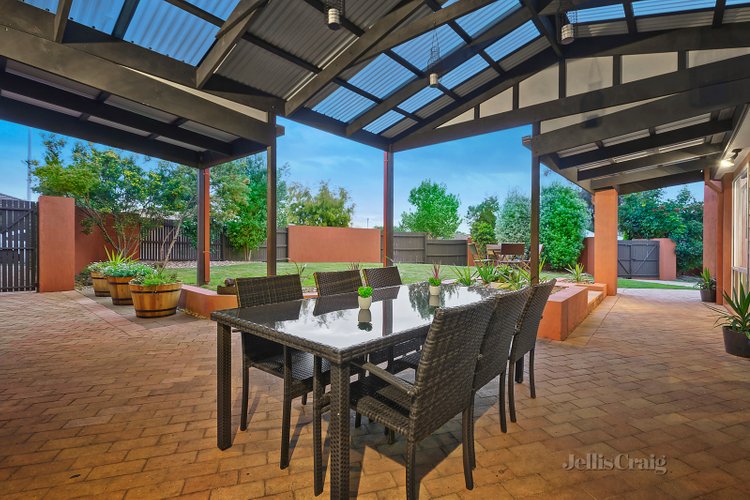 4 Hudson Place Rowville 3178