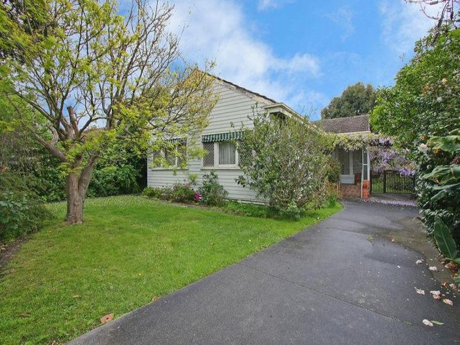 4 James Street Ringwood 3134