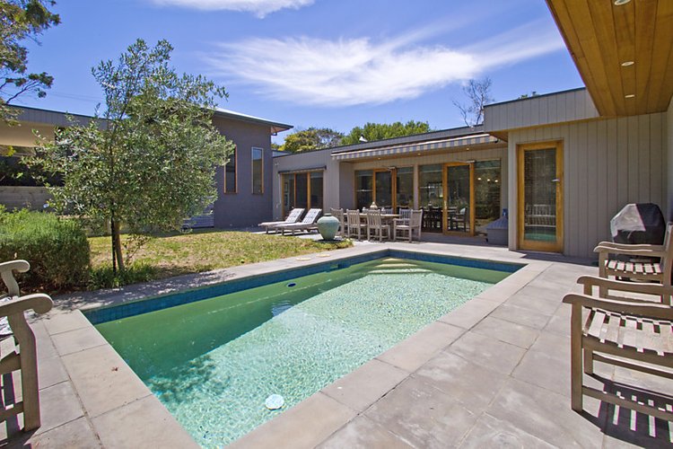 4 Janet Court Portsea 3944