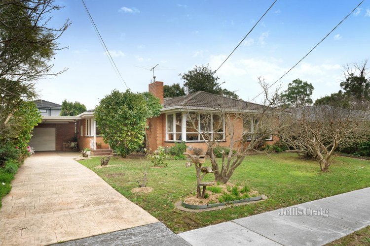 4 Jobert Court Blackburn South 3130